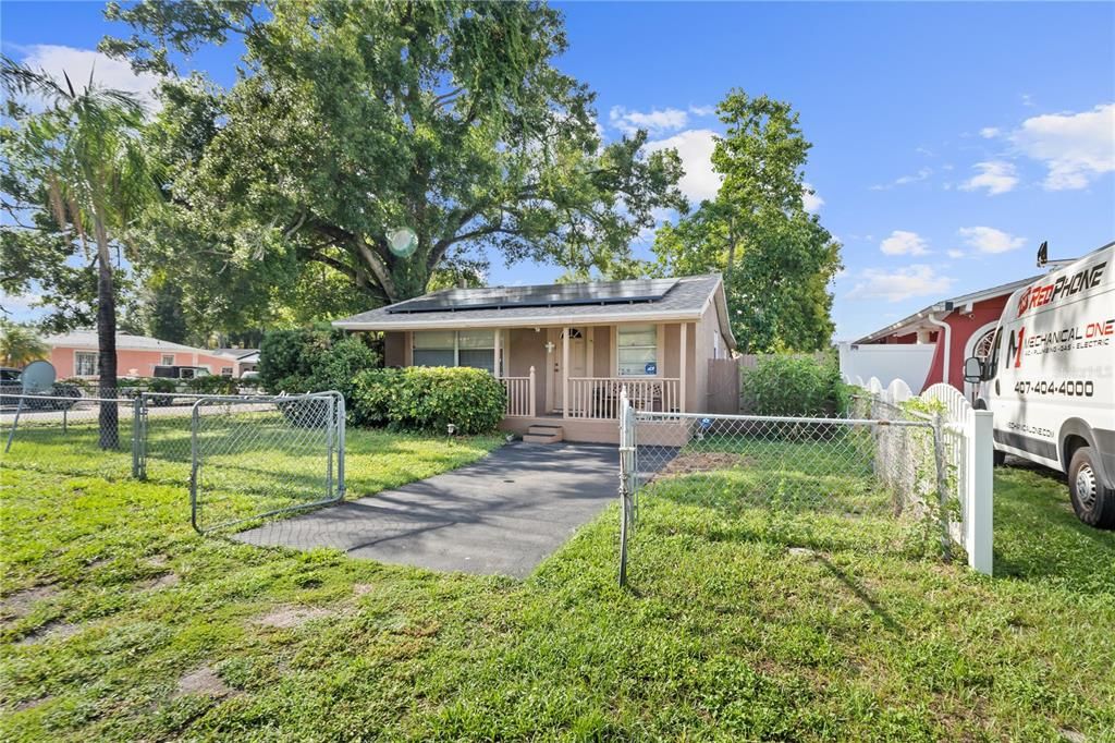 En Venta: $399,999 (3 camas, 2 baños, 1028 Pies cuadrados)