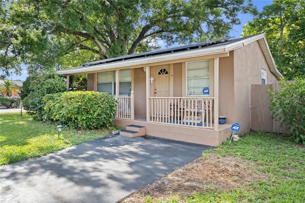 En Venta: $399,999 (3 camas, 2 baños, 1028 Pies cuadrados)