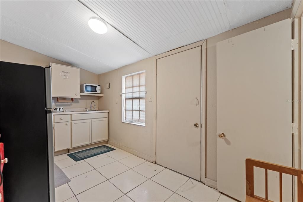 En Venta: $399,999 (3 camas, 2 baños, 1028 Pies cuadrados)