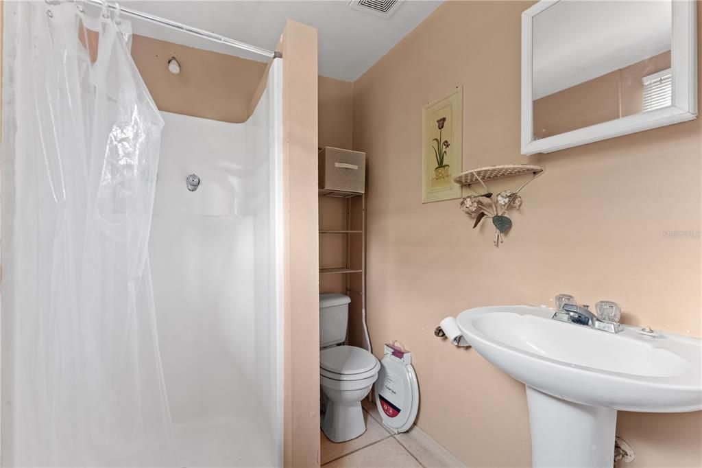 En Venta: $399,999 (3 camas, 2 baños, 1028 Pies cuadrados)