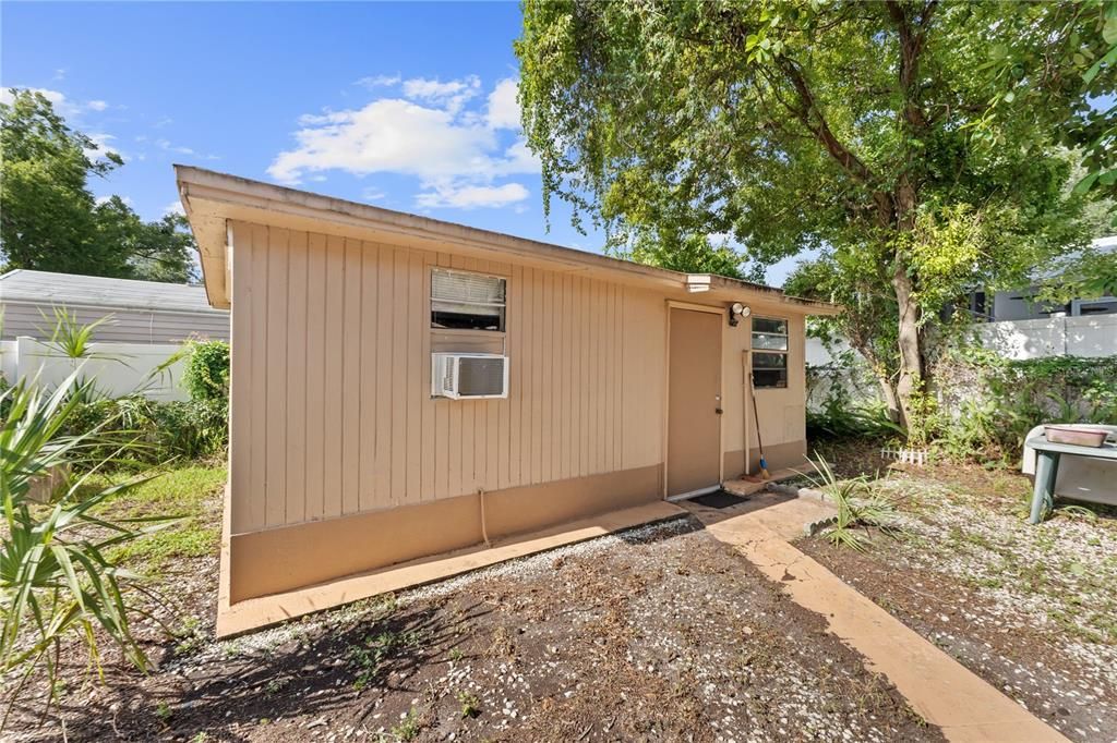 En Venta: $399,999 (3 camas, 2 baños, 1028 Pies cuadrados)