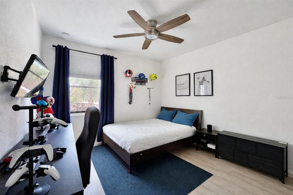 В аренду: $2,700 (3 спален, 2 ванн, 1698 Квадратных фут)