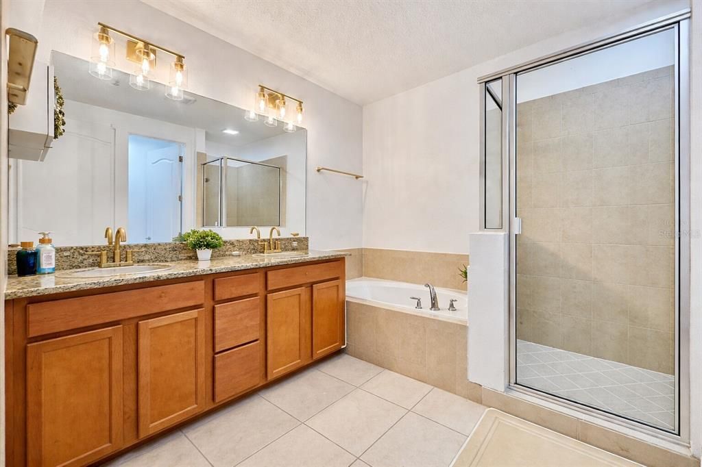 В аренду: $2,700 (3 спален, 2 ванн, 1698 Квадратных фут)