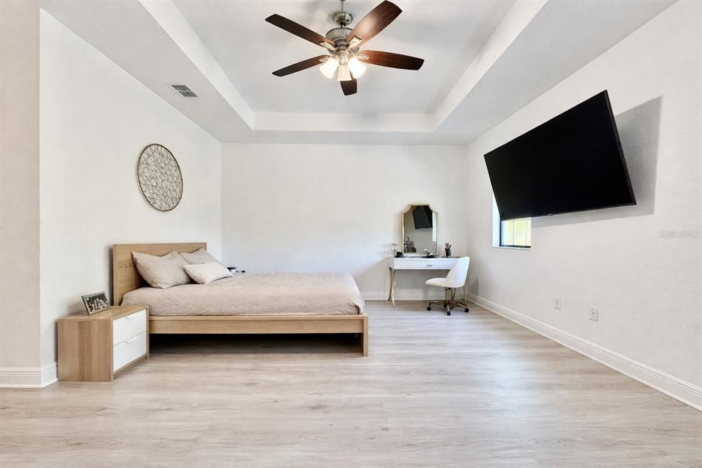 В аренду: $2,700 (3 спален, 2 ванн, 1698 Квадратных фут)