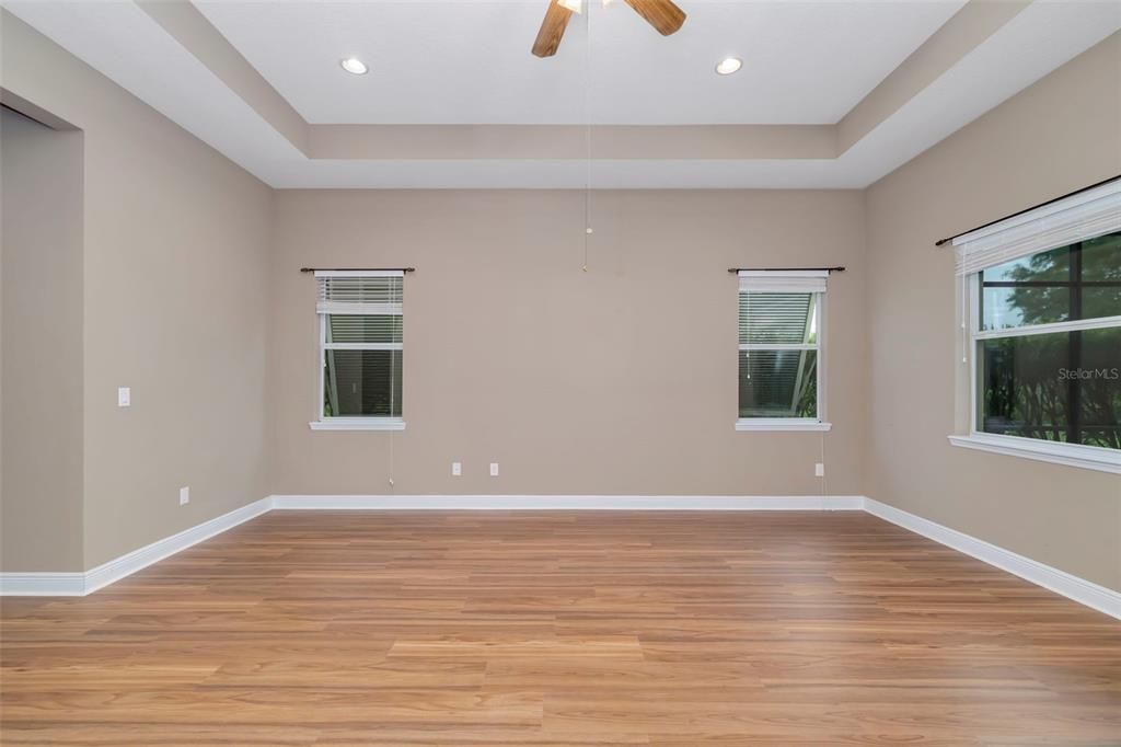 For Sale: $1,250,000 (4 beds, 3 baths, 3104 Square Feet)
