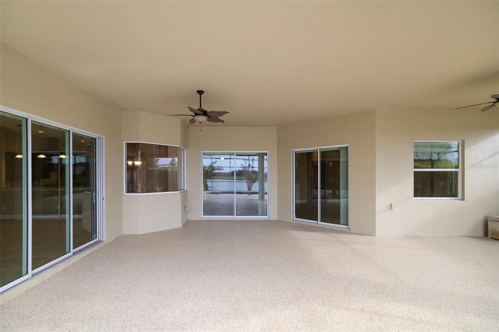 For Sale: $1,250,000 (4 beds, 3 baths, 3104 Square Feet)