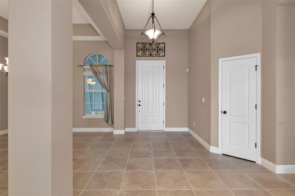 For Sale: $1,250,000 (4 beds, 3 baths, 3104 Square Feet)
