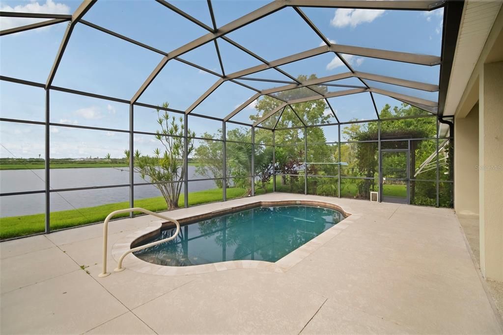 For Sale: $1,250,000 (4 beds, 3 baths, 3104 Square Feet)