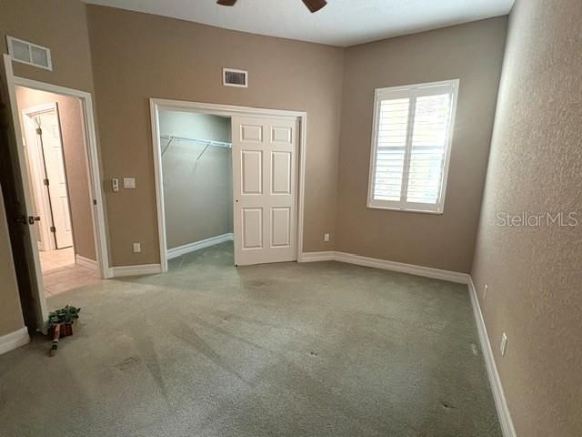 En Renta: $2,495 (3 camas, 2 baños, 1860 Pies cuadrados)