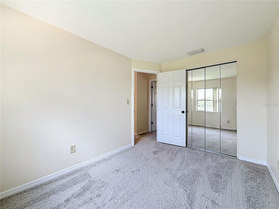 На продажу: $249,990 (3 спален, 1 ванн, 1058 Квадратных фут)