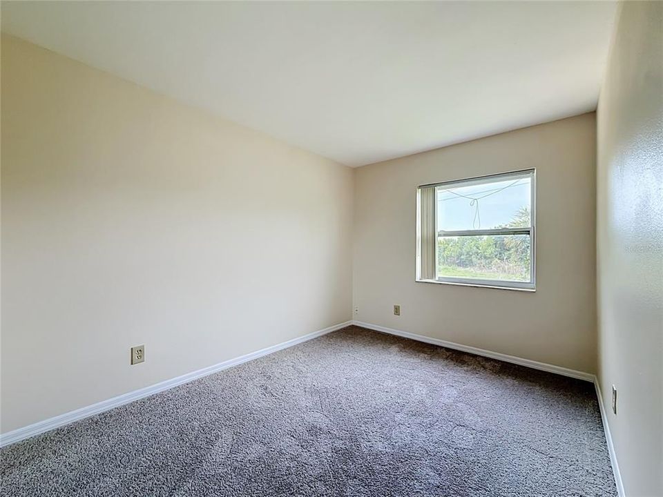 На продажу: $249,990 (3 спален, 1 ванн, 1058 Квадратных фут)