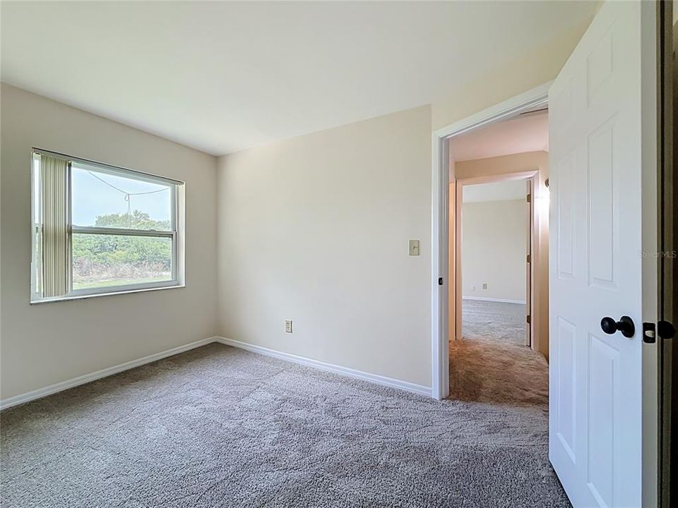 На продажу: $249,990 (3 спален, 1 ванн, 1058 Квадратных фут)