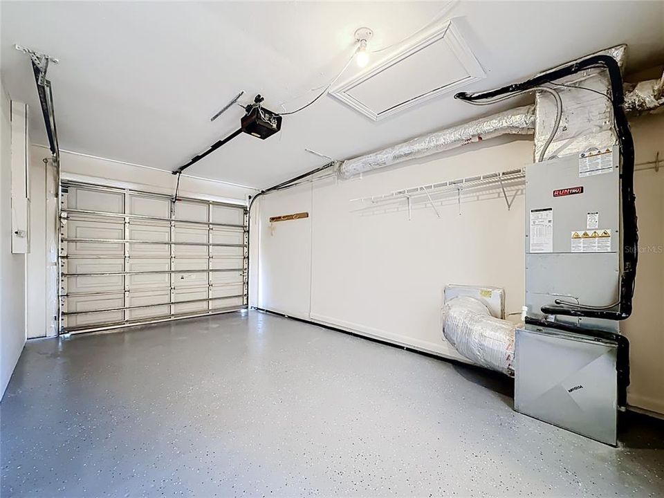 На продажу: $249,990 (3 спален, 1 ванн, 1058 Квадратных фут)