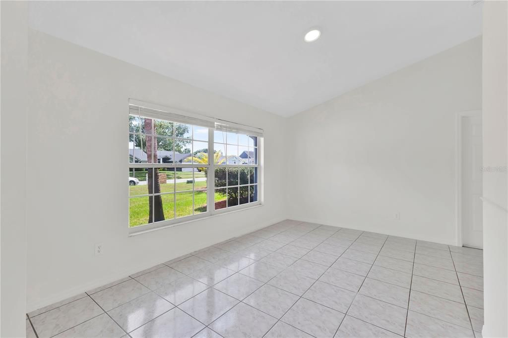 En Venta: $479,900 (3 camas, 2 baños, 1583 Pies cuadrados)