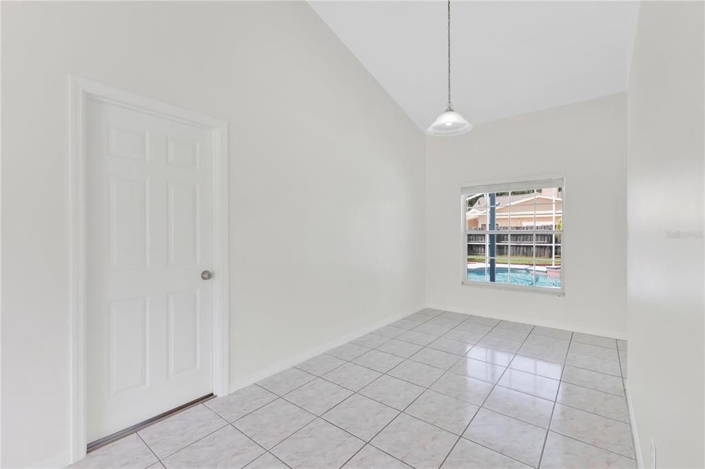 En Venta: $479,900 (3 camas, 2 baños, 1583 Pies cuadrados)