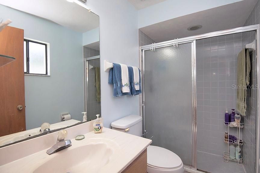 For Sale: $220,000 (3 beds, 2 baths, 1143 Square Feet)