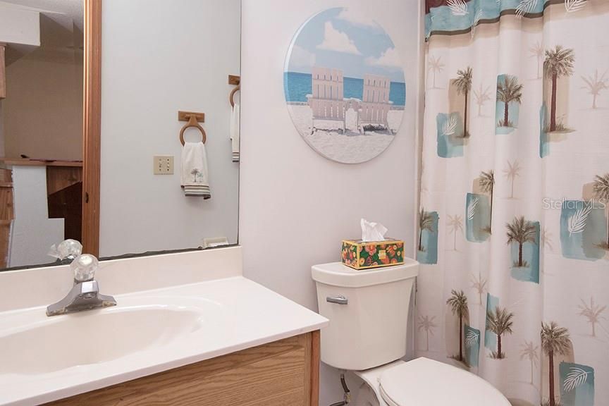 For Sale: $220,000 (3 beds, 2 baths, 1143 Square Feet)