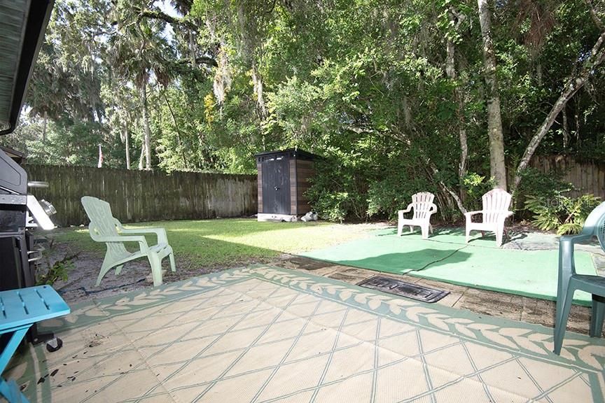 For Sale: $220,000 (3 beds, 2 baths, 1143 Square Feet)