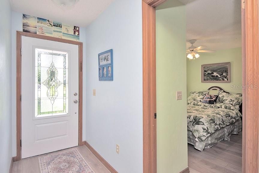 For Sale: $220,000 (3 beds, 2 baths, 1143 Square Feet)