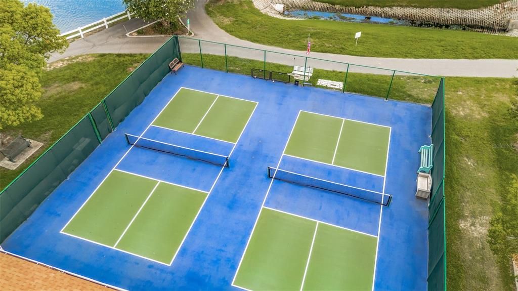 Activo con contrato: $155,000 (2 camas, 2 baños, 1456 Pies cuadrados)