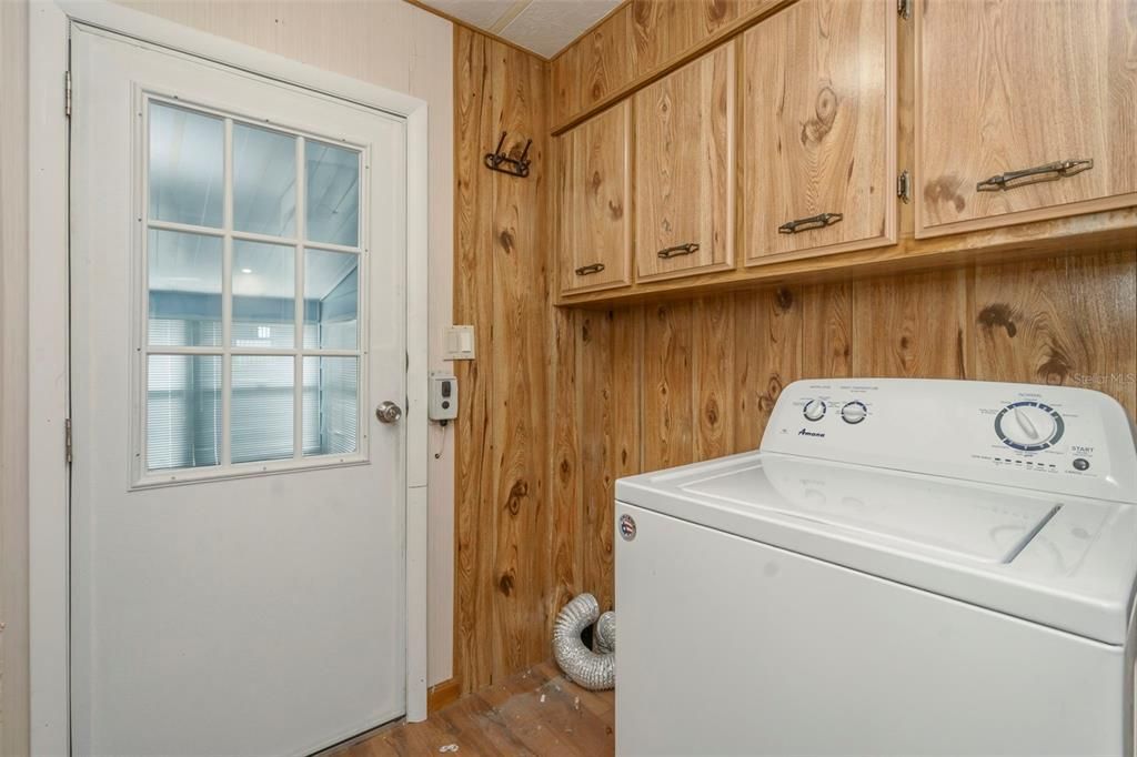 Activo con contrato: $155,000 (2 camas, 2 baños, 1456 Pies cuadrados)