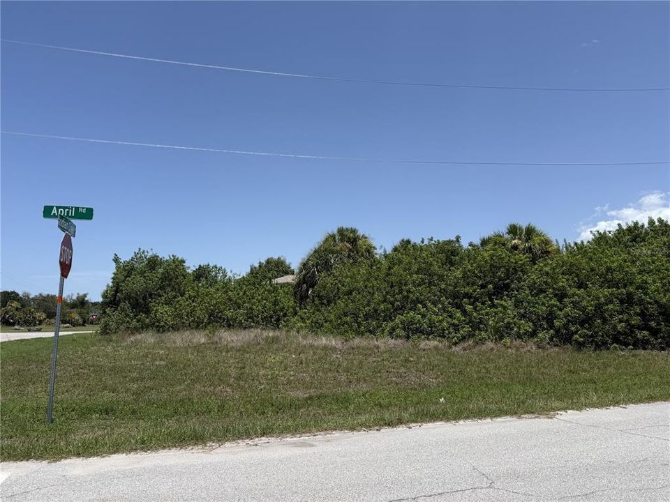 For Sale: $25,000 (0.23 acres)