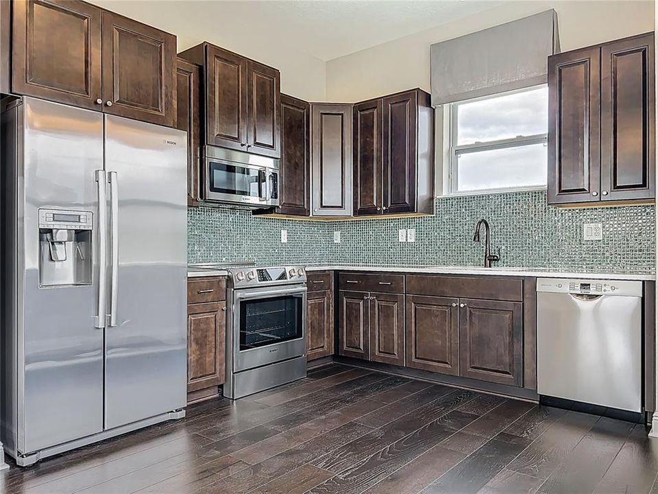 В аренду: $1,990 (1 спален, 1 ванн, 910 Квадратных фут)