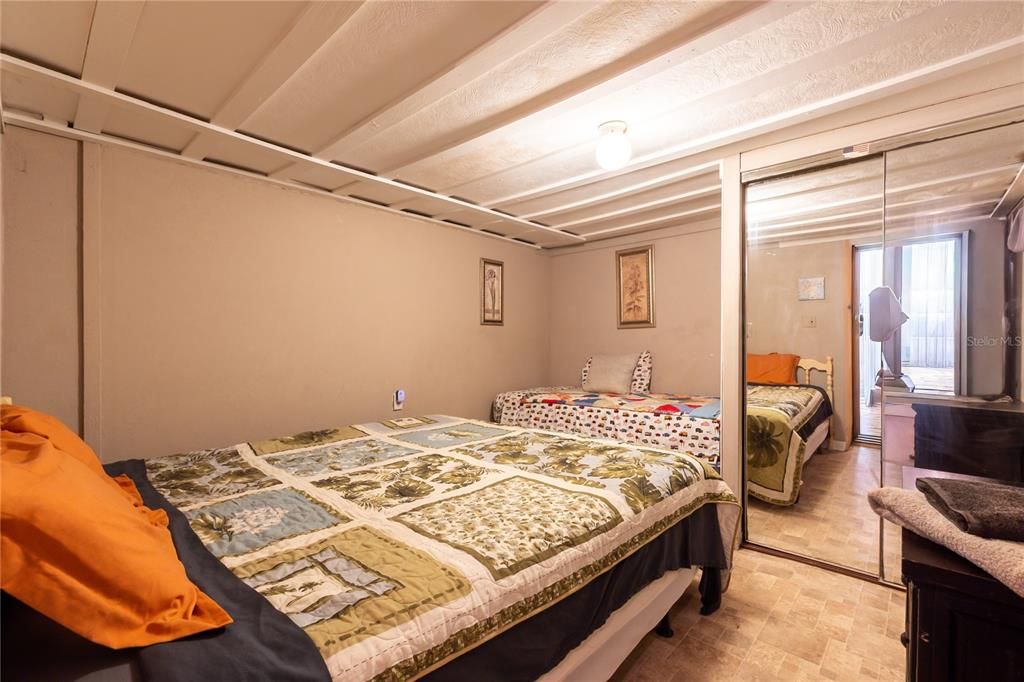 En Venta: $79,999 (2 camas, 1 baños, 696 Pies cuadrados)