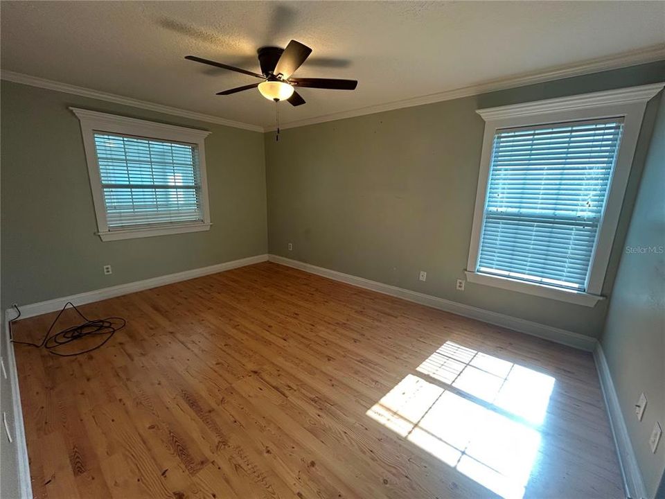 En Renta: $2,800 (4 camas, 2 baños, 1825 Pies cuadrados)