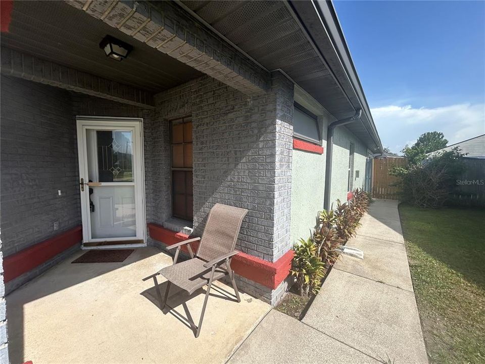 En Renta: $2,800 (4 camas, 2 baños, 1825 Pies cuadrados)