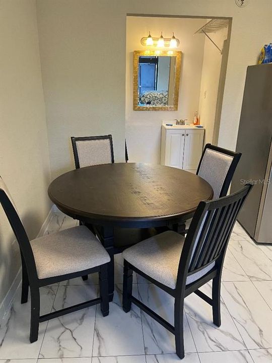 В аренду: $1,150 (1 спален, 1 ванн, 312 Квадратных фут)