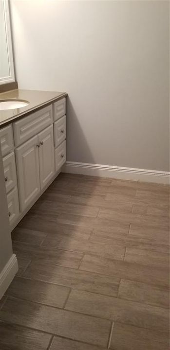 For Rent: $1,375 (2 beds, 2 baths, 1038 Square Feet)