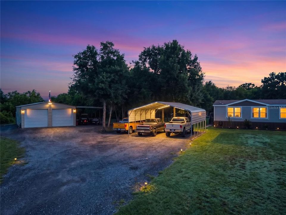 En Venta: $675,000 (4 camas, 3 baños, 2340 Pies cuadrados)