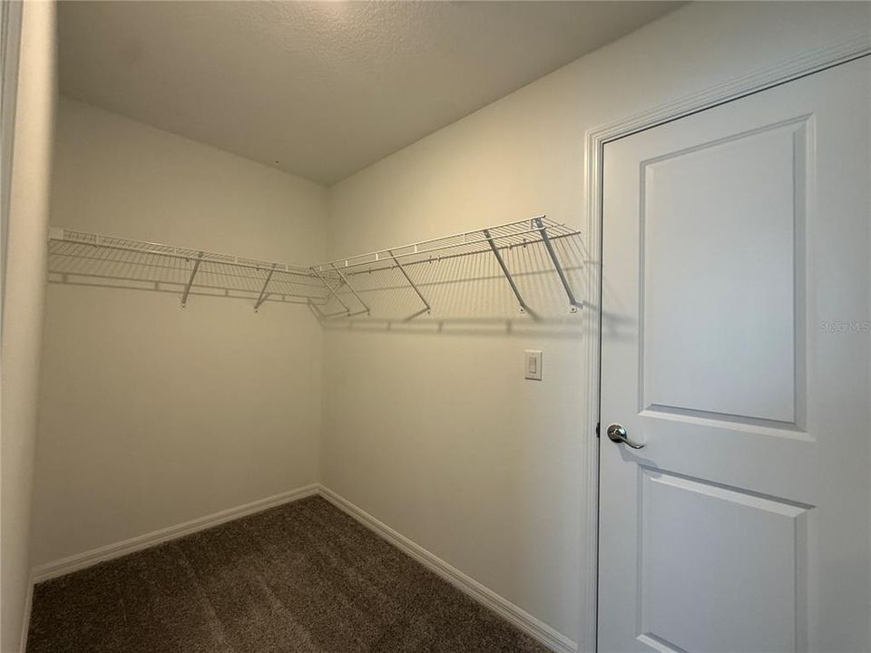 En Renta: $3,500 (5 camas, 4 baños, 3256 Pies cuadrados)
