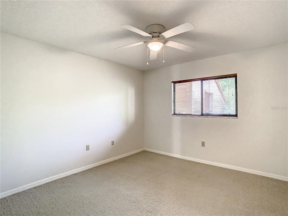 For Sale: $280,000 (3 beds, 2 baths, 1876 Square Feet)