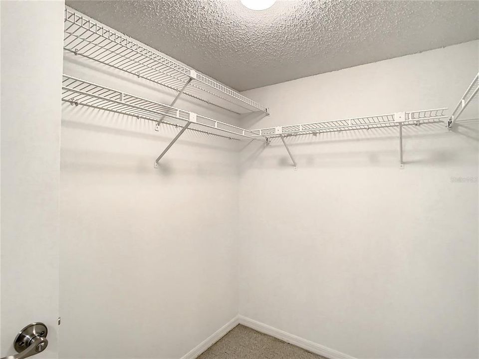 For Sale: $280,000 (3 beds, 2 baths, 1876 Square Feet)
