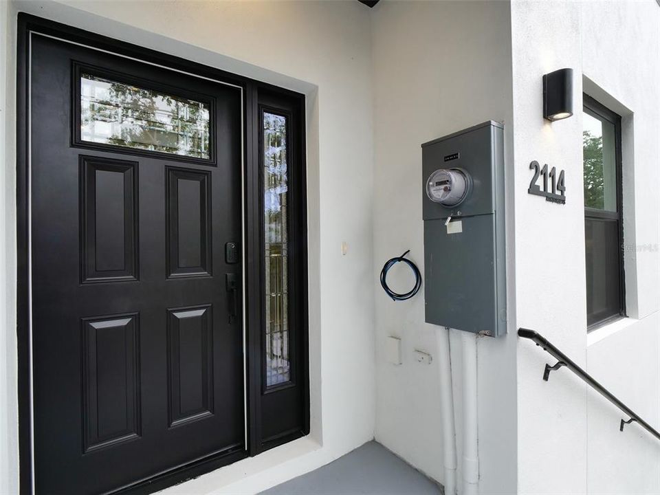 En Venta: $739,999 (3 camas, 3 baños, 2280 Pies cuadrados)