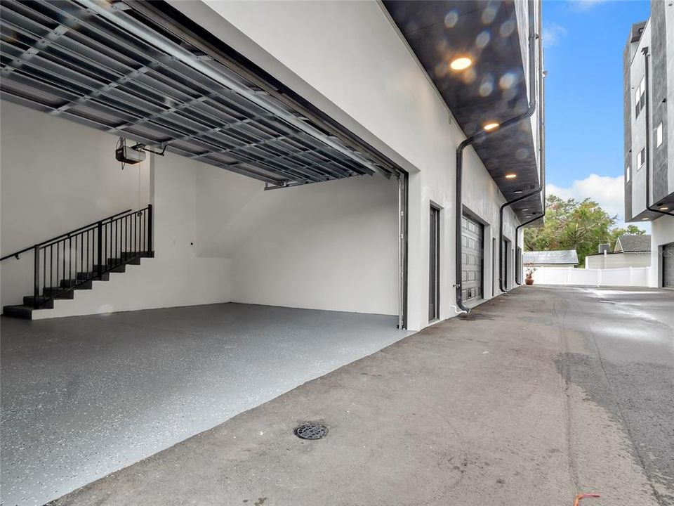 En Venta: $739,999 (3 camas, 3 baños, 2280 Pies cuadrados)