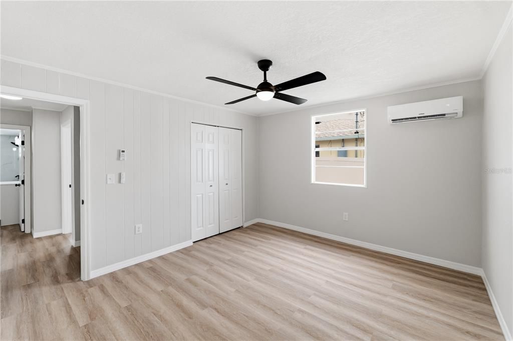 For Sale: $383,000 (3 beds, 2 baths, 1140 Square Feet)