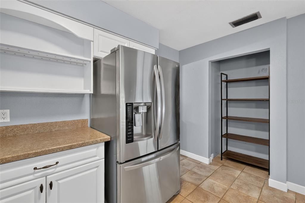 For Sale: $365,000 (3 beds, 2 baths, 2065 Square Feet)