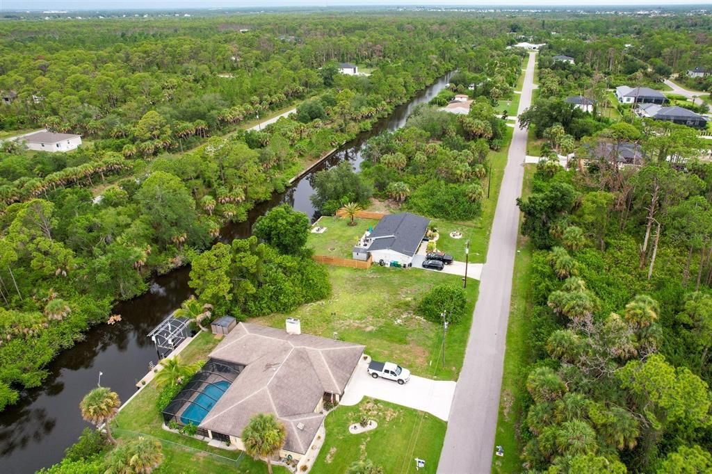 На продажу: $49,900 (0.23 acres)
