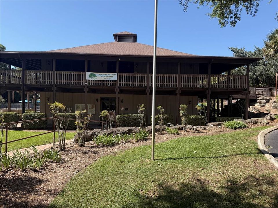 En Venta: $349,000 (2 camas, 2 baños, 1605 Pies cuadrados)