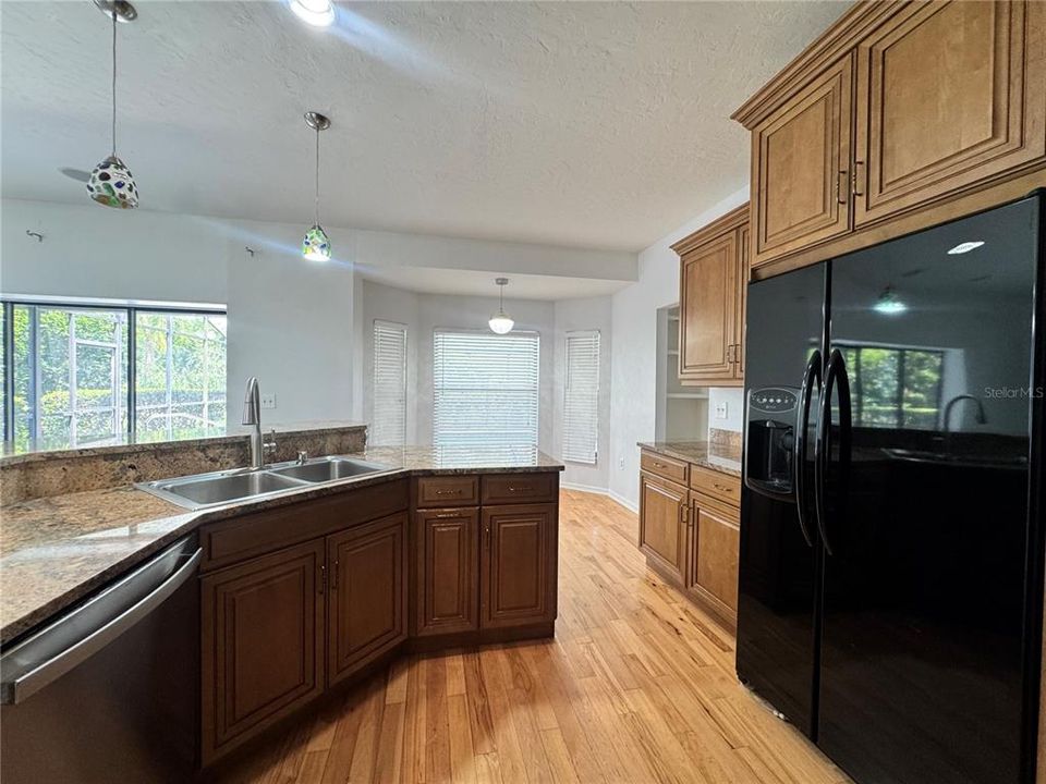 В аренду: $3,450 (4 спален, 2 ванн, 2232 Квадратных фут)