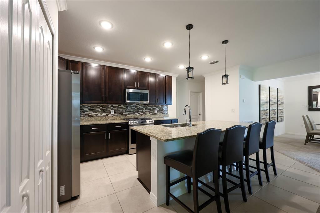 For Sale: $364,900 (3 beds, 2 baths, 1760 Square Feet)