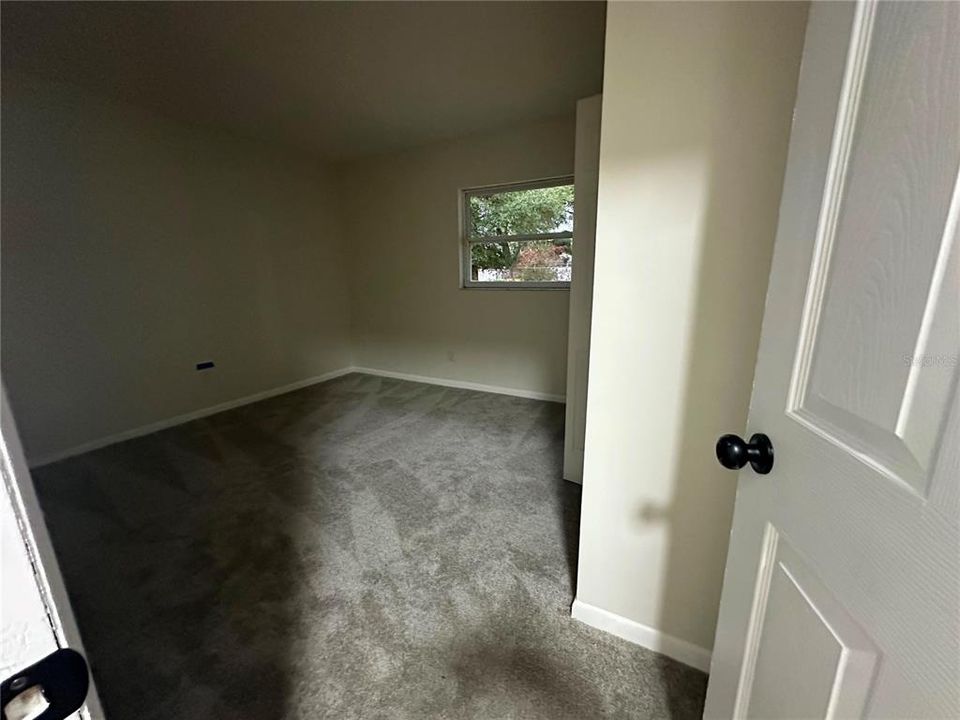 For Sale: $475,000 (4 beds, 2 baths, 1769 Square Feet)