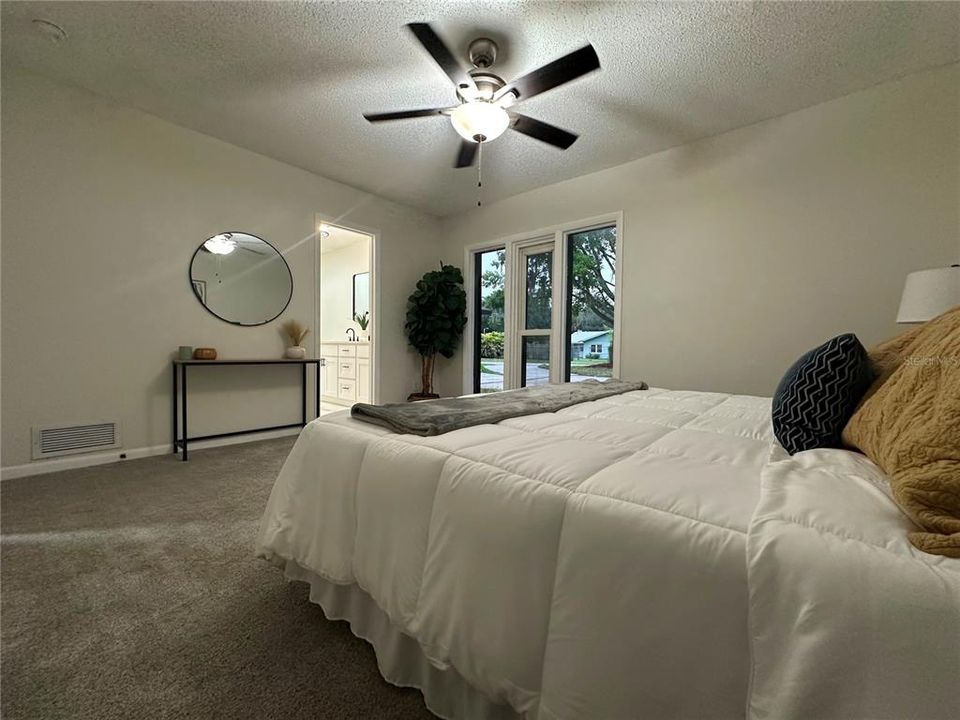 For Sale: $475,000 (4 beds, 2 baths, 1769 Square Feet)
