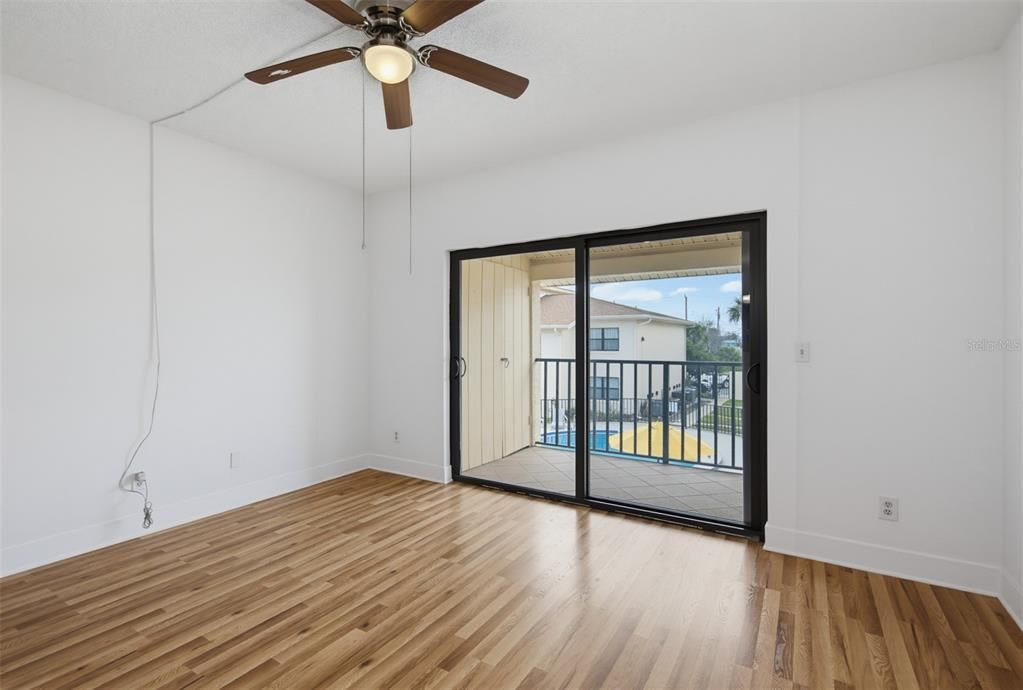 En Venta: $279,000 (2 camas, 2 baños, 1026 Pies cuadrados)