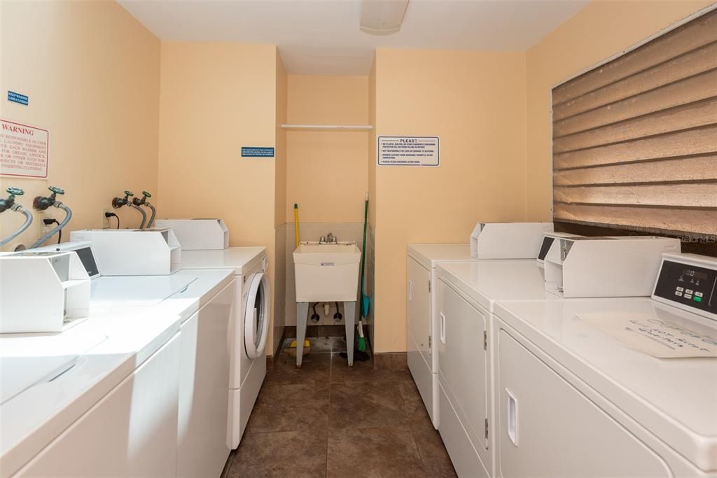 En Venta: $279,000 (2 camas, 2 baños, 1026 Pies cuadrados)