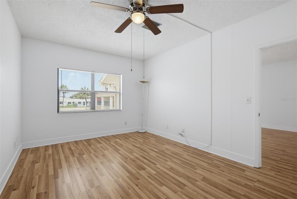 En Venta: $279,000 (2 camas, 2 baños, 1026 Pies cuadrados)