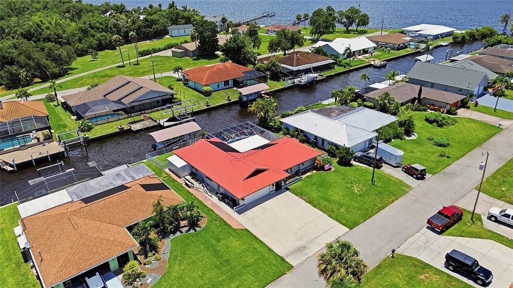 На продажу: $629,000 (4 спален, 2 ванн, 1851 Квадратных фут)